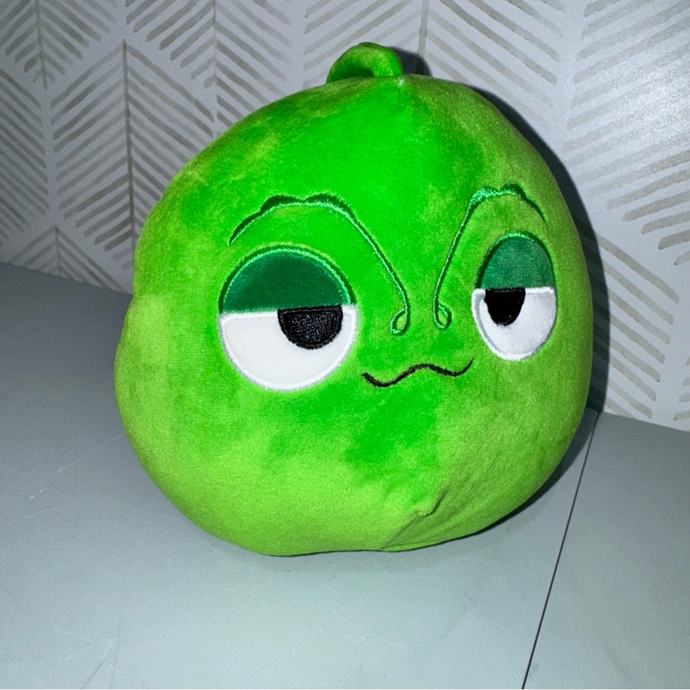 Original SquishMellow‎ Disney Tangled Pascal Chameleon 6 In Plush Green Lizard